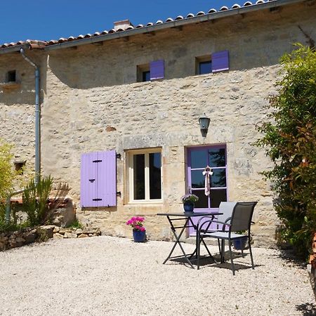 Gite Rural La Maison Mauve Ventouse ภายนอก รูปภาพ