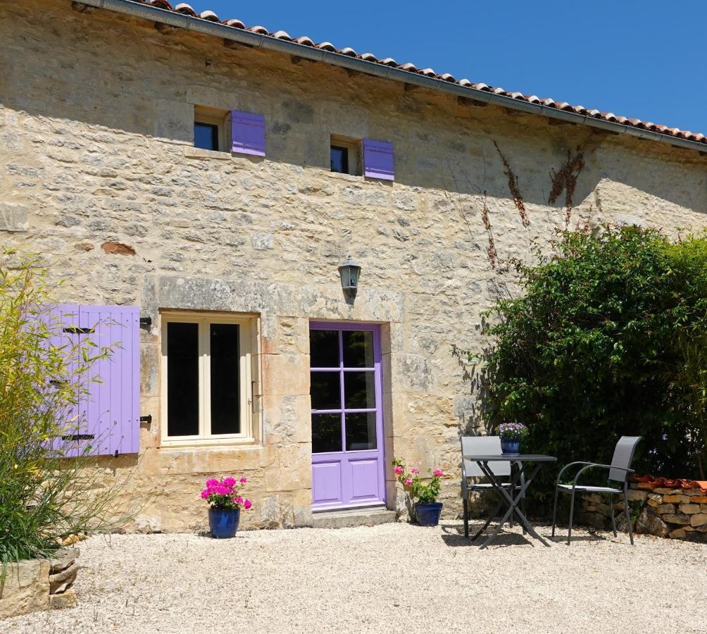 Gite Rural La Maison Mauve Ventouse ภายนอก รูปภาพ