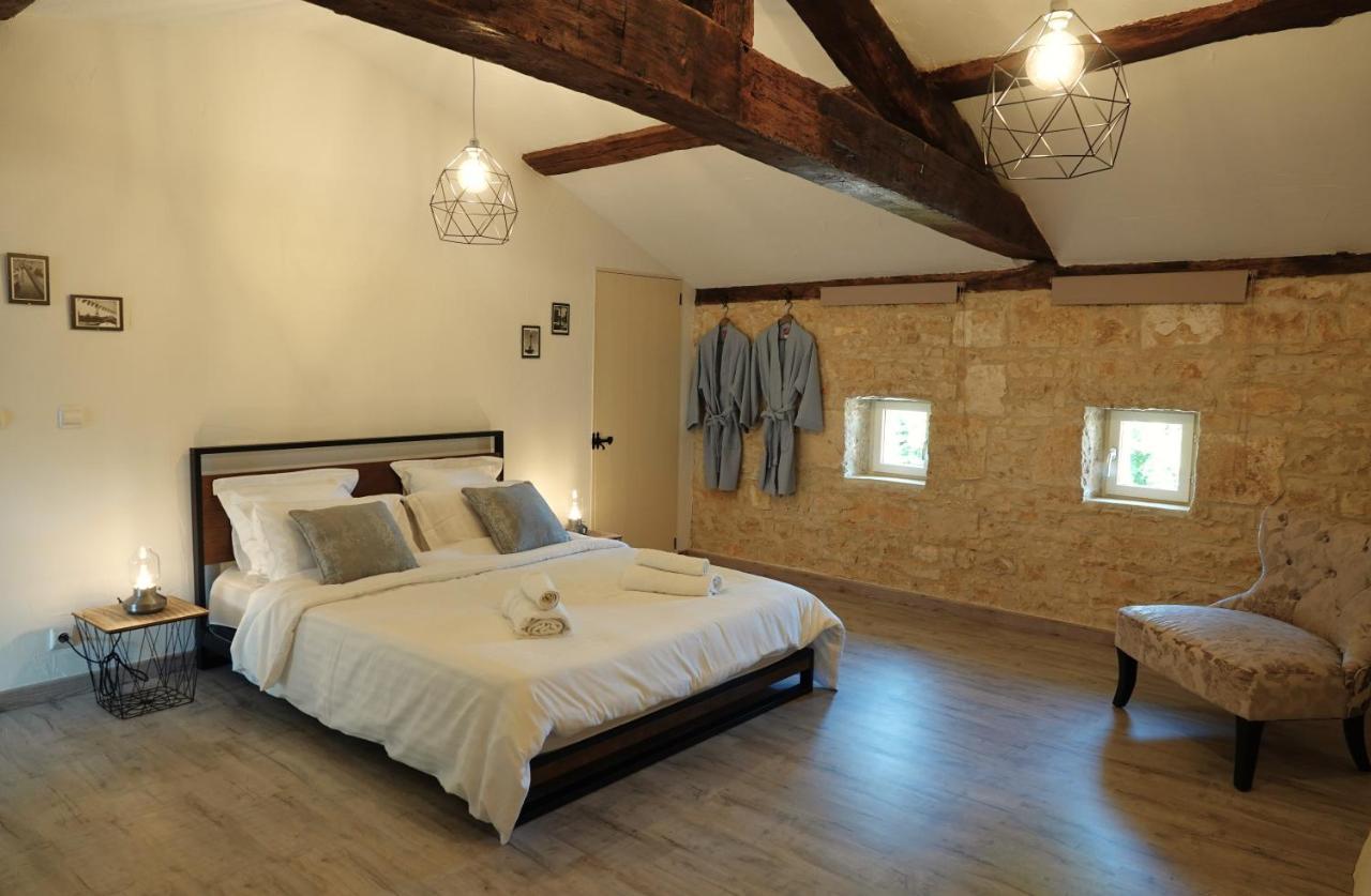 Gite Rural La Maison Mauve Ventouse ภายนอก รูปภาพ
