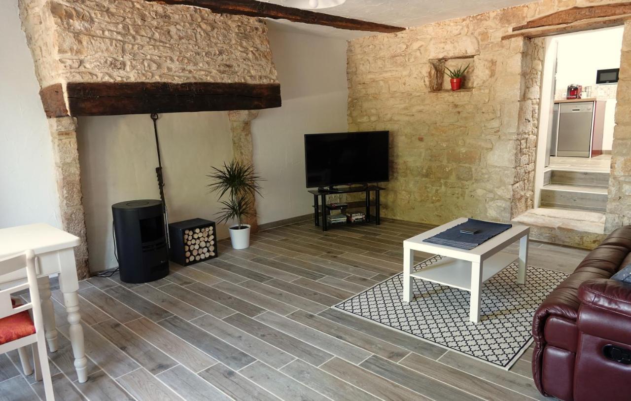 Gite Rural La Maison Mauve Ventouse ภายนอก รูปภาพ
