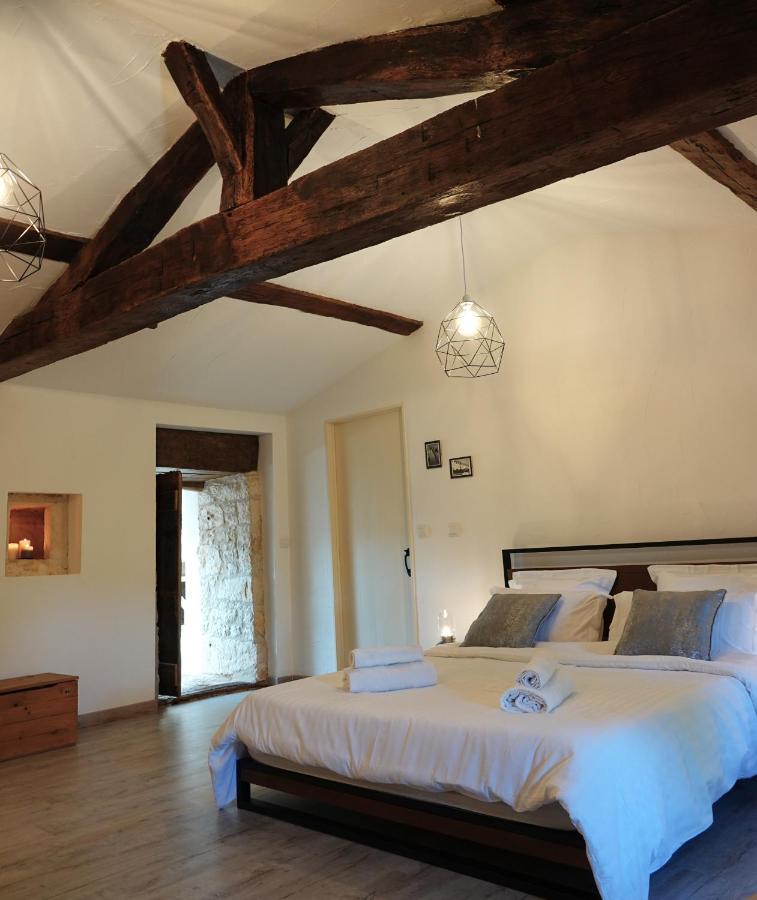 Gite Rural La Maison Mauve Ventouse ภายนอก รูปภาพ